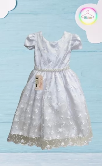 Vestido Infantil Branco Com Renda Realeza Cinto de Pérolas
