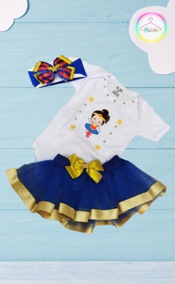 Conjunto bebê tema Mulher Heroina Baby